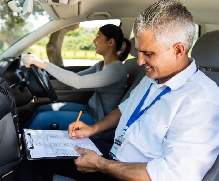 Affordable - Driving - Instructor - Darwin 